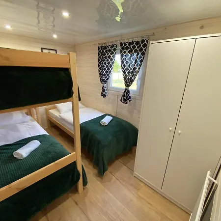 Azalia Privatunterkunft