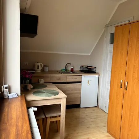 Privatunterkunft Azalia *