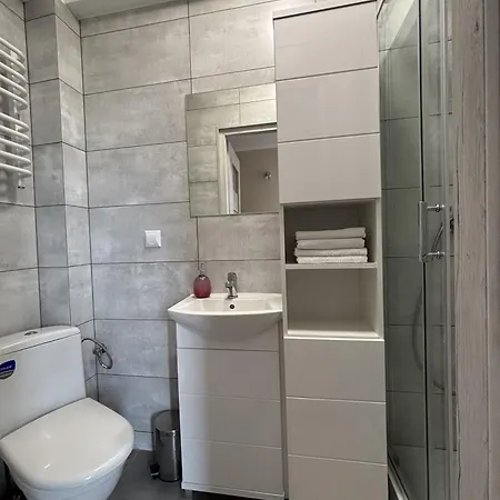 Privatunterkunft Azalia *